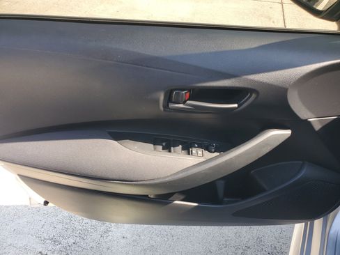 Used 2022 Toyota Corolla LE w/ LE Premium Package FWD image 19