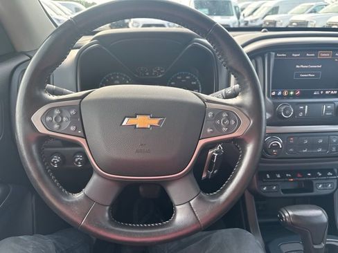 Used 2021 Chevrolet Colorado Z71 w/ Safety Package AWD/4WD image 15