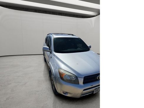 Used 2008 Toyota RAV4 Sport image 4