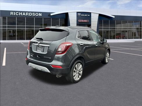 Used 2018 Buick Encore Preferred image 5