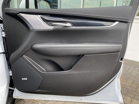 Used 2025 Cadillac XT5 Premium Luxury image 38