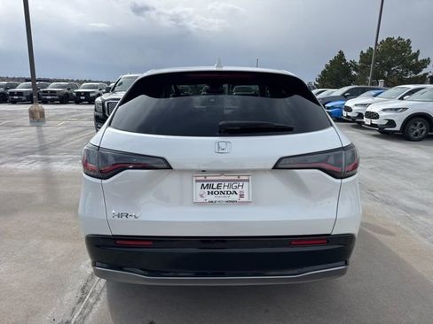Certified 2026 Honda HR-V EX-L image 9