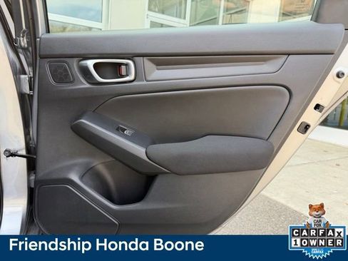 Used 2023 Honda Civic Sport image 31