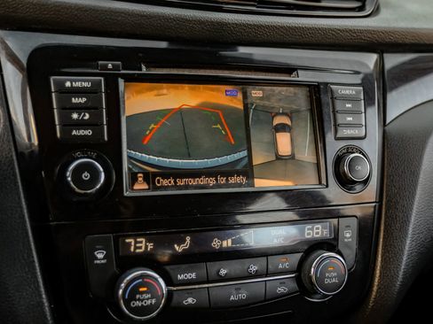 Used 2022 Nissan Rogue Sport SL image 22