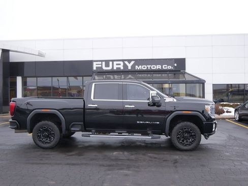 Used 2020 GMC Sierra 2500 Denali w/ Denali Ultimate Package image 1
