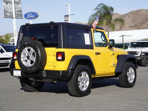 Certified 2019 Jeep Wrangler Sport AWD/4WD image 4