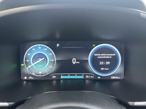 Used 2021 Hyundai Santa Fe Limited image 30