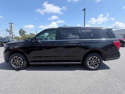 Used 2024 Ford Expedition Max XLT RWD image 5