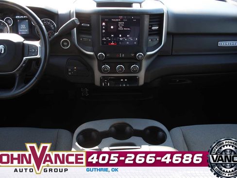 Used 2024 RAM 2500 Big Horn image 32