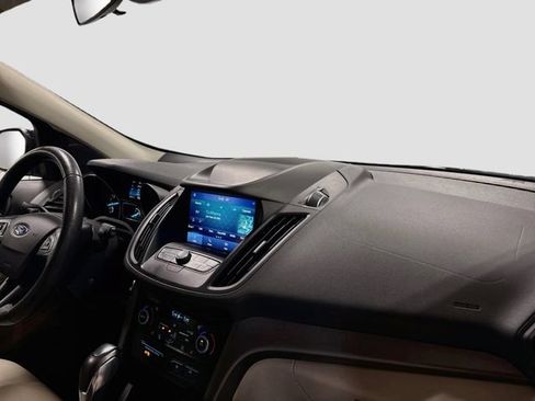Used 2019 Ford Escape SEL AWD/4WD image 23