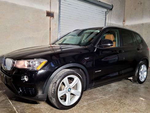 Used 2017 BMW X3 sDrive28i image 6