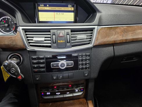 Used 2012 Mercedes-Benz E 350 Sedan image 18