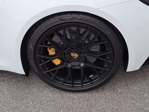 Certified 2024 Porsche 911 Carrera GTS image 13