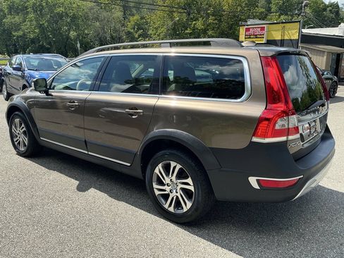 Used 2015 Volvo XC70 3.2 Platinum AWD/4WD image 7