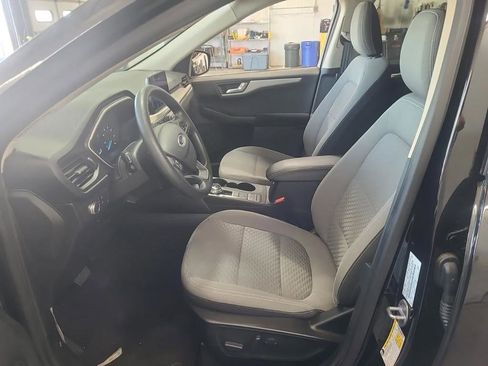 Used 2020 Ford Escape SE AWD/4WD image 2