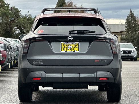 New 2026 Nissan Kicks SR w/ Illumination Package AWD/4WD image 5