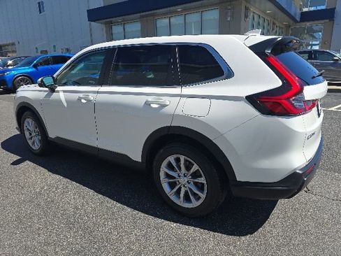 Used 2024 Honda CR-V EX-L image 6