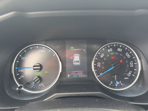 Used 2022 Toyota RAV4 XLE w/ Convenience Package AWD/4WD image 28