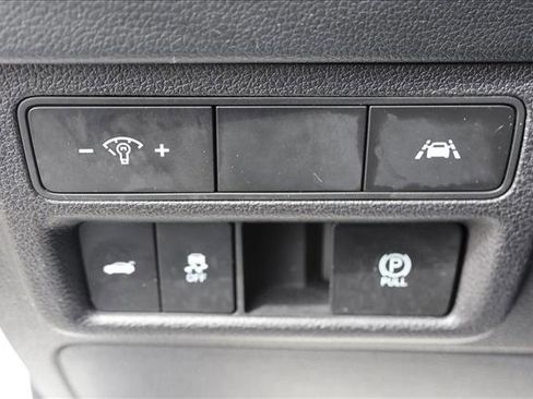 Used 2023 Hyundai Sonata SEL FWD image 13