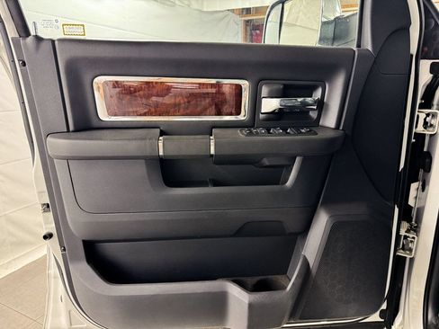 Used 2010 Dodge Ram 2500 Truck Laramie w/ Chrome Accents Group AWD/4WD image 13