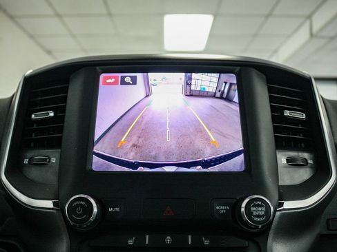 Used 2024 RAM 1500 Big Horn RWD image 15