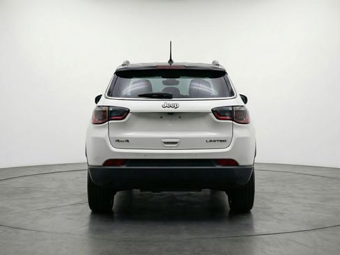 Used 2025 Jeep Compass Limited AWD/4WD image 7