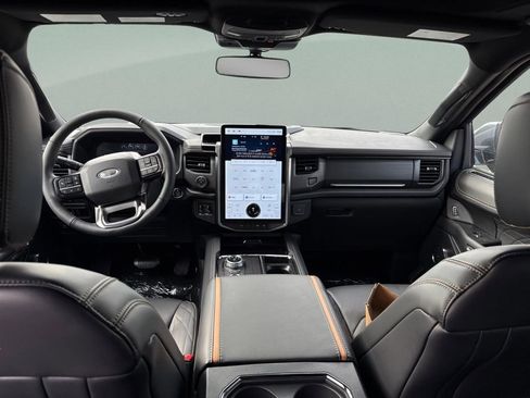 New 2024 Ford Expedition Max Platinum AWD/4WD image 16