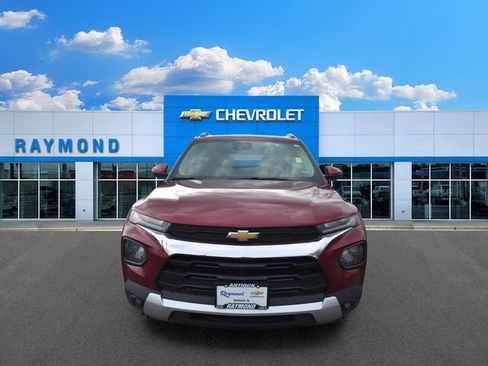 Used 2022 Chevrolet TrailBlazer LT AWD/4WD image 9