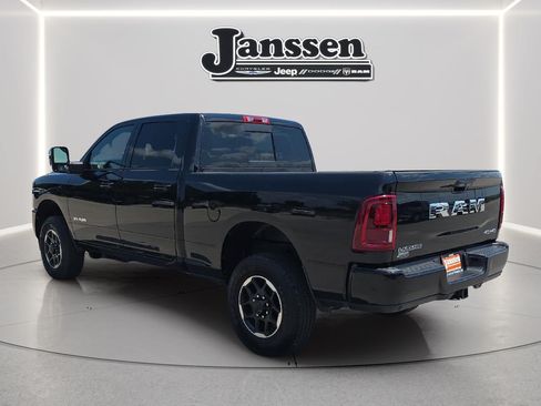 Used 2026 RAM 2500 Laramie AWD/4WD image 3