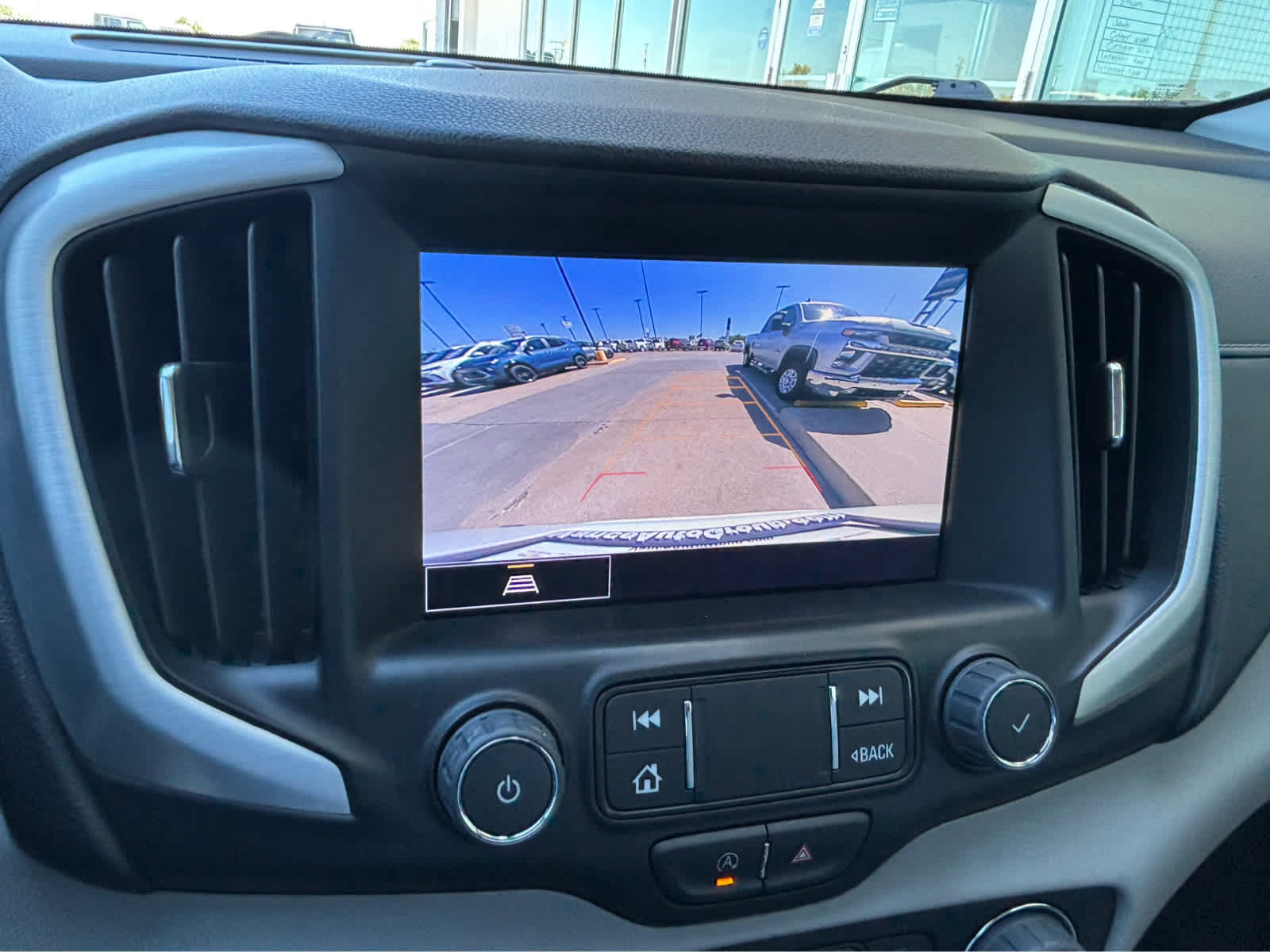 Used 2022 GMC Terrain SLT w/ Infotainment Package II AWD/4WD image 25