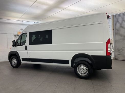 New 2026 RAM ProMaster 2500 w/ Crew Van Package image 8