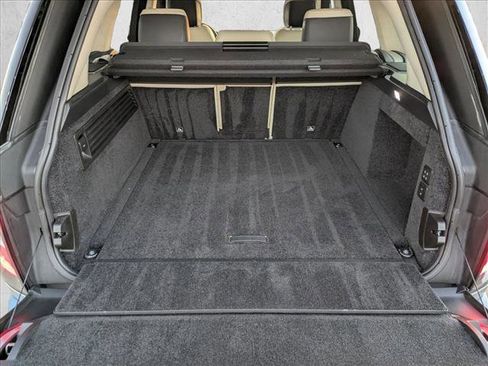 Used 2022 Land Rover Range Rover Westminster Edition image 5