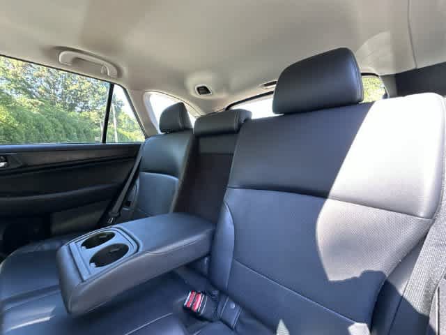Used 2019 Subaru Outback 2.5i Limited w/ Popular Package #2 AWD/4WD image 18