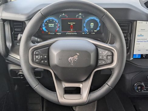 New 2026 Ford Bronco Badlands AWD/4WD image 9