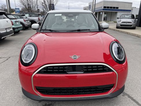 New 2026 MINI Cooper 4-Door Hardtop image 3