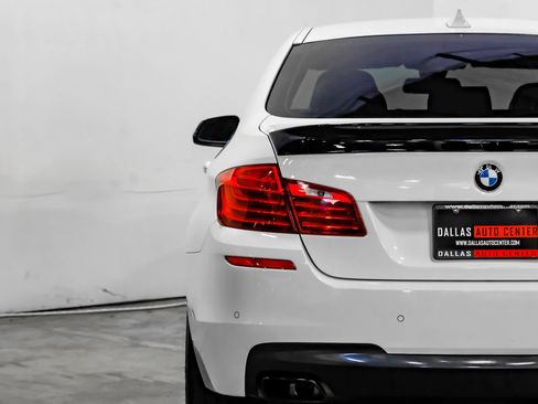 Used 2014 BMW 550i Sedan RWD image 40
