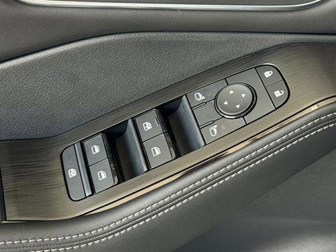 New 2026 Nissan Rogue Platinum AWD/4WD image 12