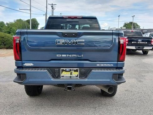 Used 2026 GMC Sierra 2500 Denali Ultimate AWD/4WD image 4
