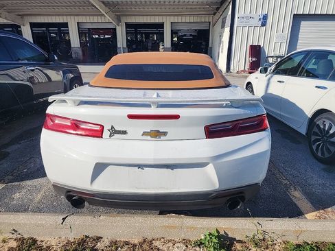 Used 2016 Chevrolet Camaro LT image 4