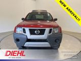 Used 2013 Nissan Xterra X image 2