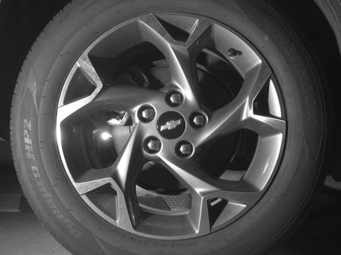 Used 2025 Chevrolet Trax LT image 15