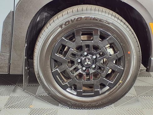 New 2026 Mitsubishi Outlander Trail Edition image 30