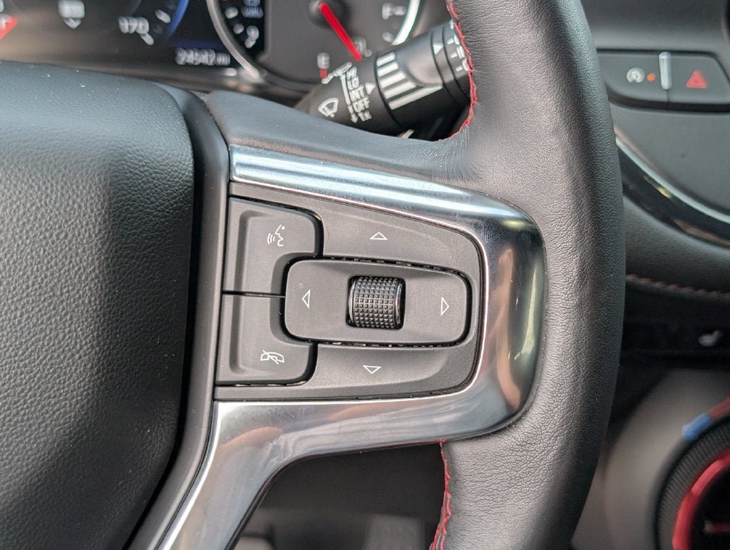 Used 2022 Chevrolet Blazer RS w/ Driver Confidence II Package FWD image 26