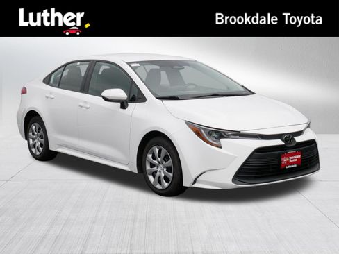 Used 2023 Toyota Corolla LE FWD image 1