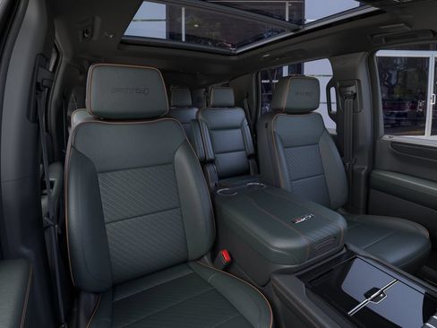 New 2026 GMC Yukon AT4 AWD/4WD image 16