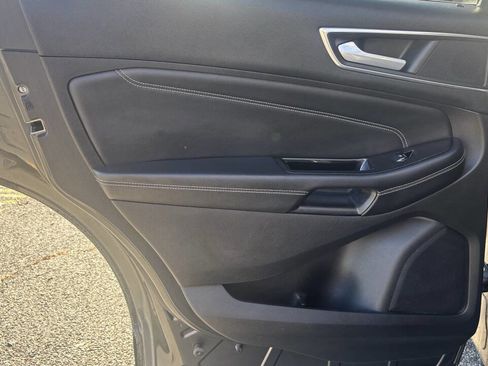 Used 2015 Ford Edge Titanium w/ Equipment Group 302A image 24