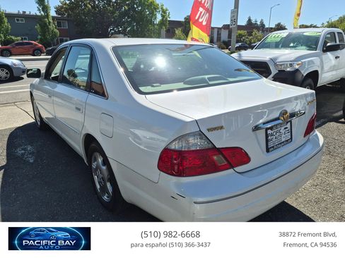 Used 2004 Toyota Avalon XLS FWD image 5