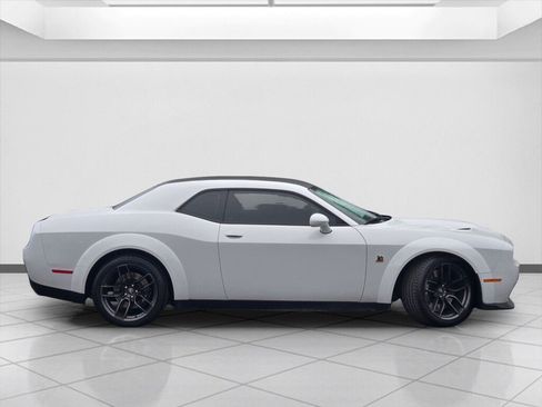 Used 2021 Dodge Challenger R/T Scat Pack image 4