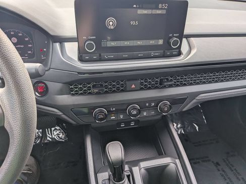 Used 2025 Honda Accord LX image 16