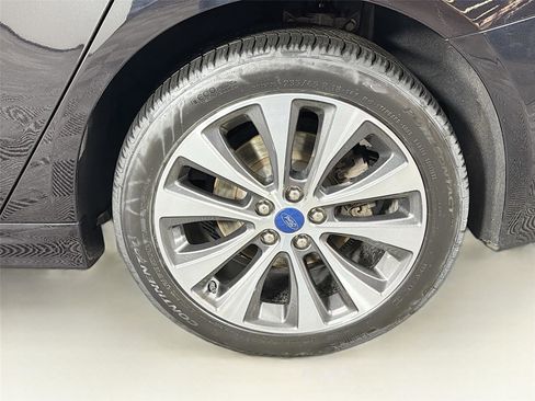 Used 2020 Ford Fusion SE image 29